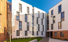 Central Coventry Zeni Ensuite Rooms